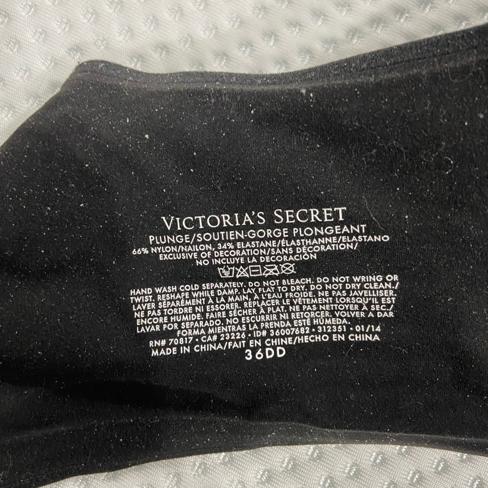 plunge bra - Picture 2 of 2